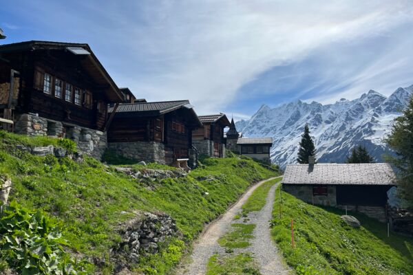 Randonnée panoramique dans le Lötschental