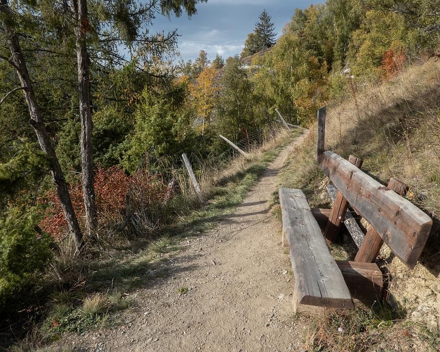 Chemin Ossona - La Luette©Vreni Braun