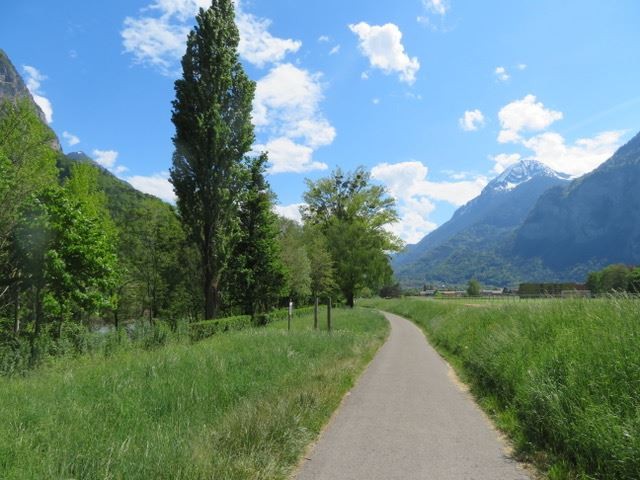 Le long du Rhône (©Saint-Maurice)