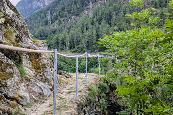 BISSE DE UNNERRIEDERI:  À LA DÉCOUVERTE D'UNE LIAISON OUBLIÉE