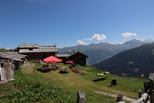 R34: Les Collons - Gouilles d'Essertse - Cabane d'Essertse - Pralong